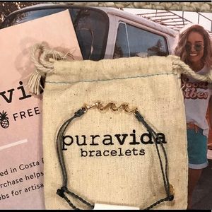 Pura Vida wave bracelet